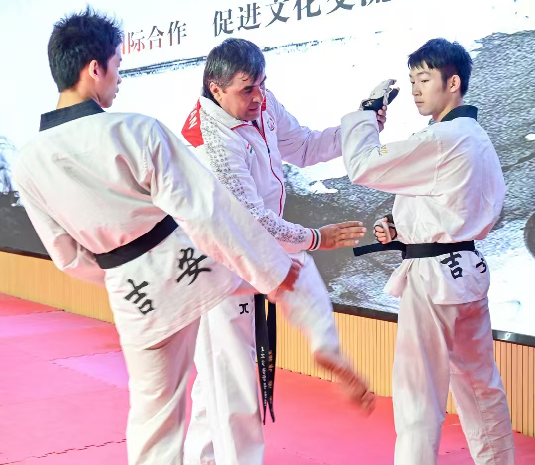 6727bfb401861.jpg 微信图片_202411022026092.jpg